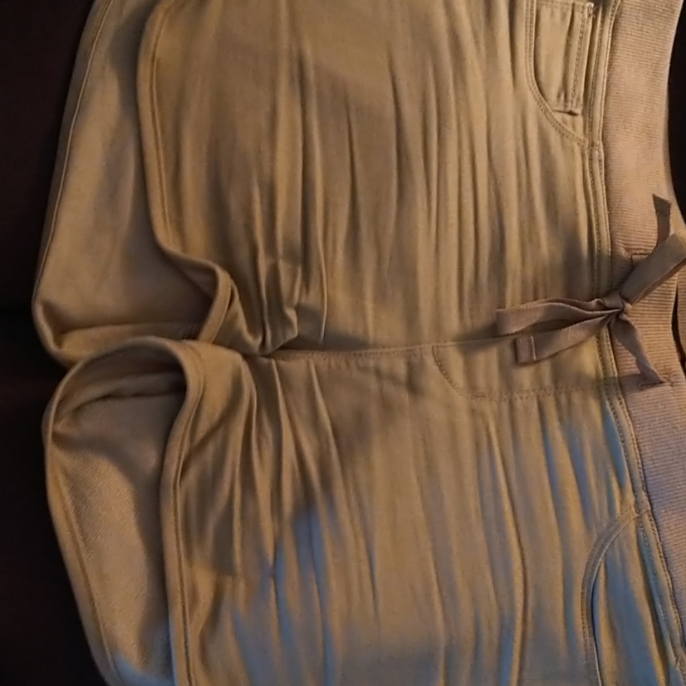 Lauren Conrad tan shorts